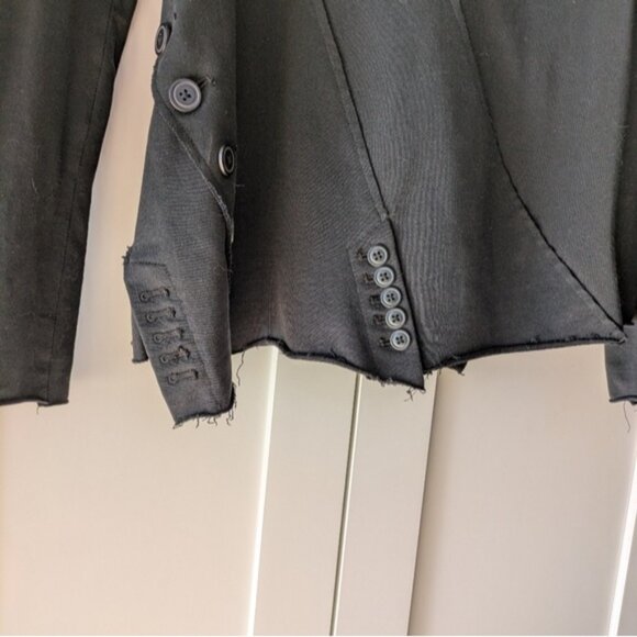 Rundholz asymmetrical button top - Picture 9 of 10